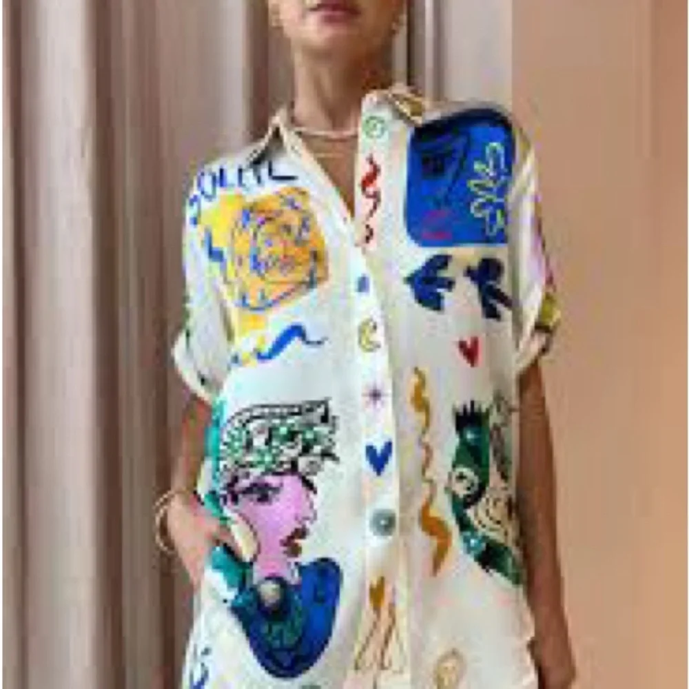 Satin Colorful Printed Shirt and Pants Set - Picture 3 of 5